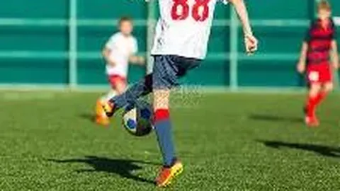 张柏芝与张馨予共赏时装秀，双美同框惊艳全场！